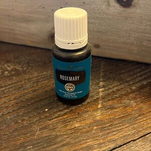 New Young Living Rosemary Essential Oil - 15 ml